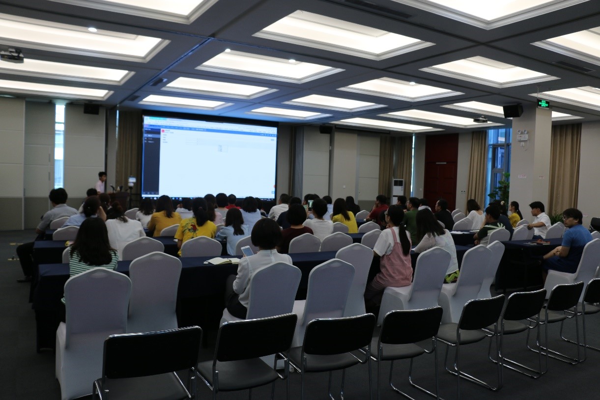 集团子公司举办oa办公系统上线培训会